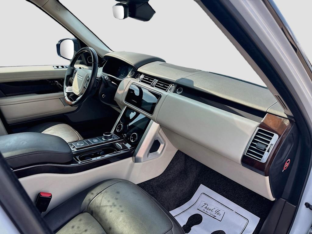 Thumbnail: 2019 Land Rover Range Rover - 12