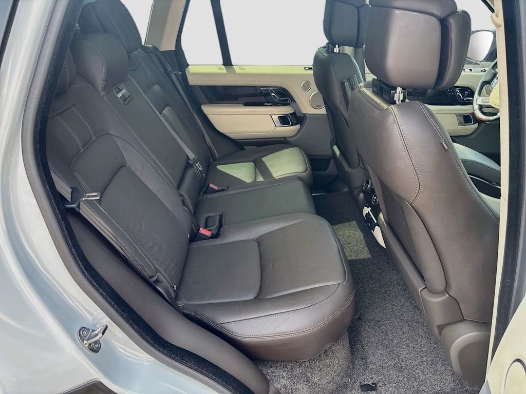 Thumbnail: 2019 Land Rover Range Rover - 33