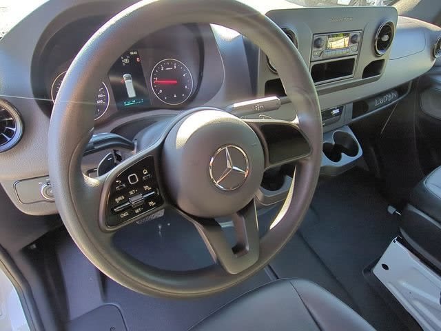 Thumbnail: 2024 Mercedes-Benz Sprinter - 2