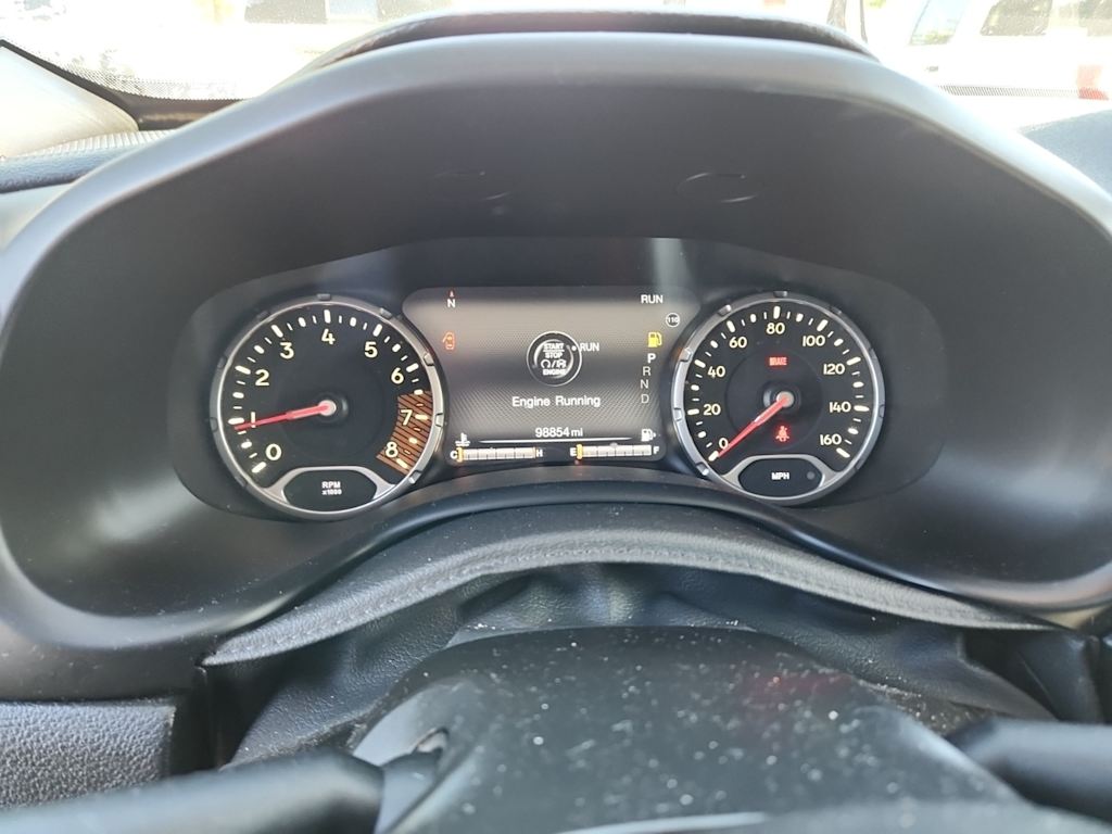 Thumbnail: 2019 Jeep Renegade - 13