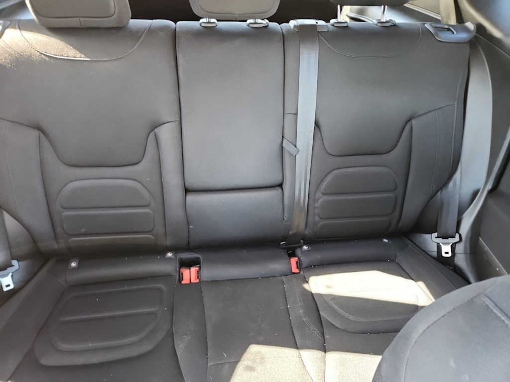Thumbnail: 2019 Jeep Renegade - 10