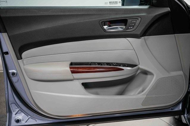 Thumbnail: 2015 Acura TLX - 24