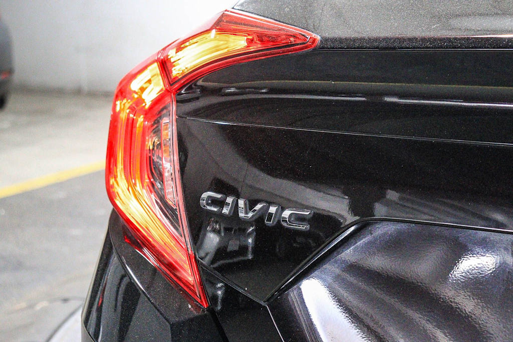 Thumbnail: 2018 Honda Civic - 5