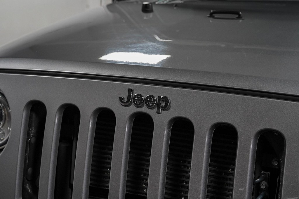 Thumbnail: 2018 Jeep Wrangler - 6