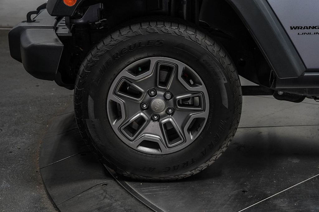 Thumbnail: 2018 Jeep Wrangler - 21