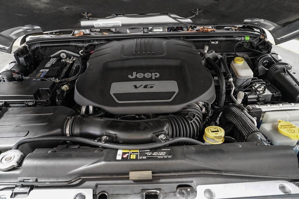 Thumbnail: 2018 Jeep Wrangler - 27