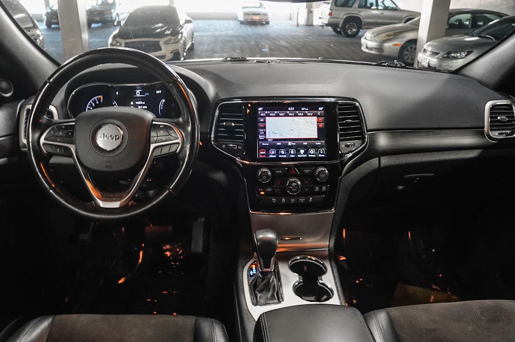 Thumbnail: 2020 Jeep Grand Cherokee - 2