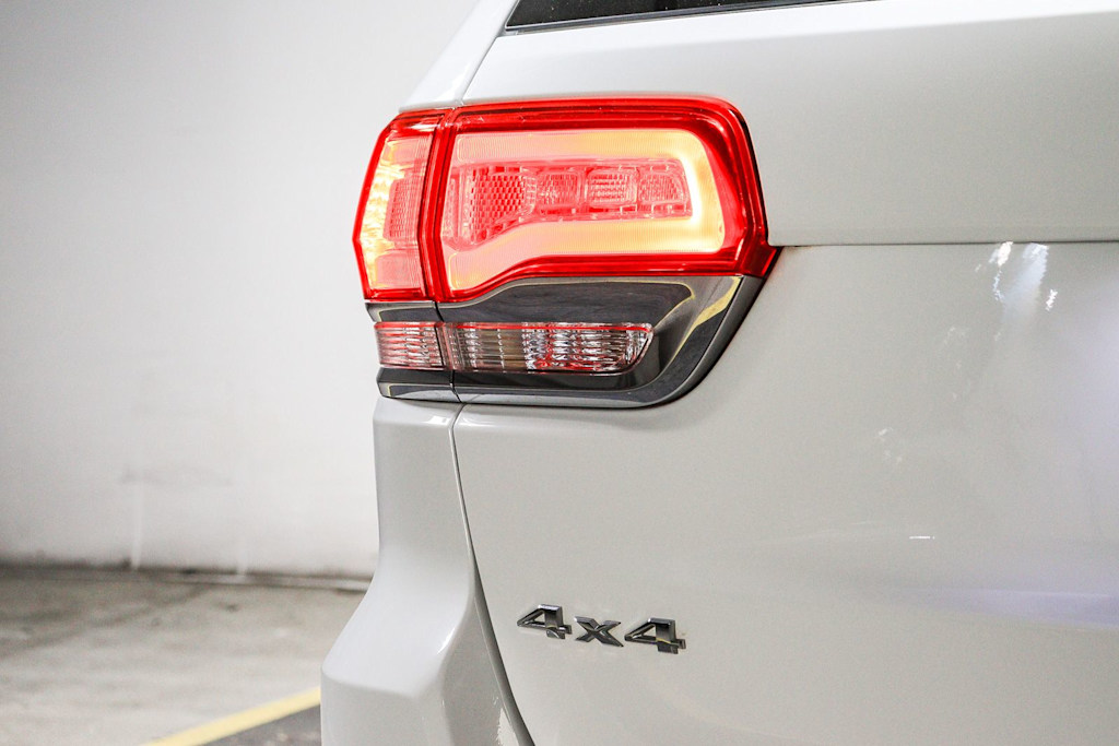 Thumbnail: 2019 Jeep Grand Cherokee - 6