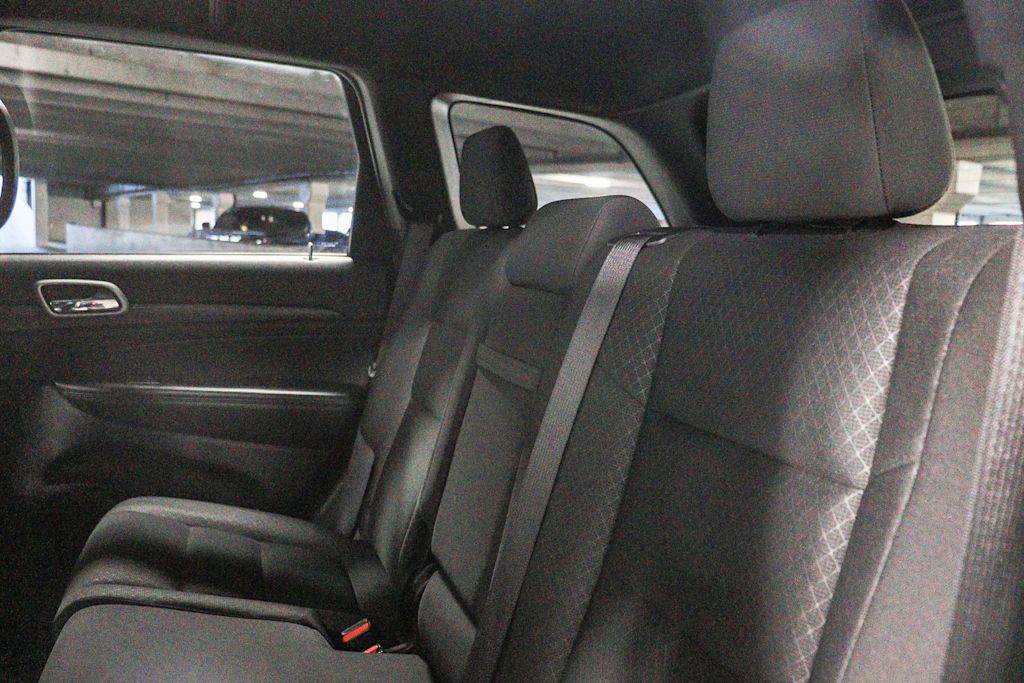 Thumbnail: 2019 Jeep Grand Cherokee - 12
