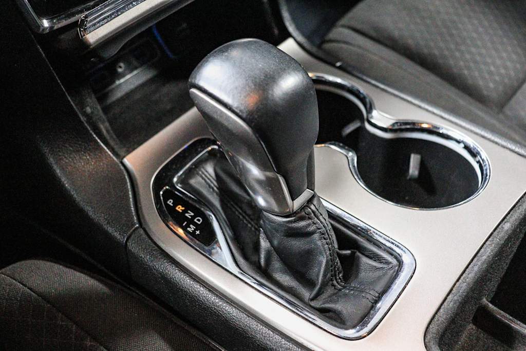 Thumbnail: 2019 Jeep Grand Cherokee - 28
