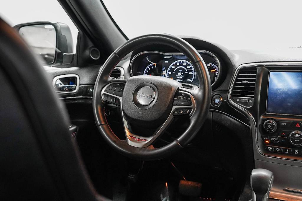 Thumbnail: 2018 Jeep Grand Cherokee - 13