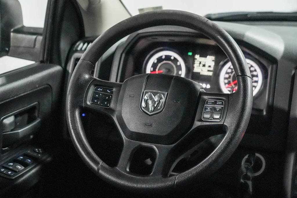 Thumbnail: 2016 RAM 1500 - 13