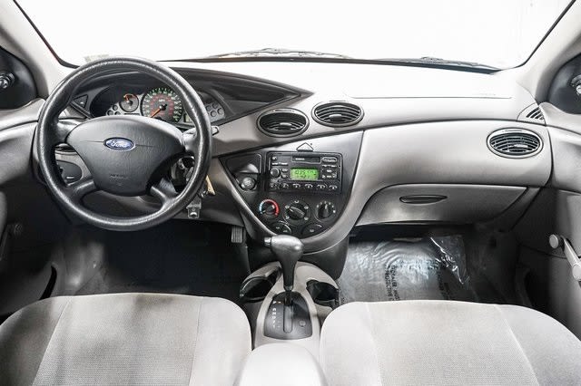 Thumbnail: 2002 Ford Focus - 2