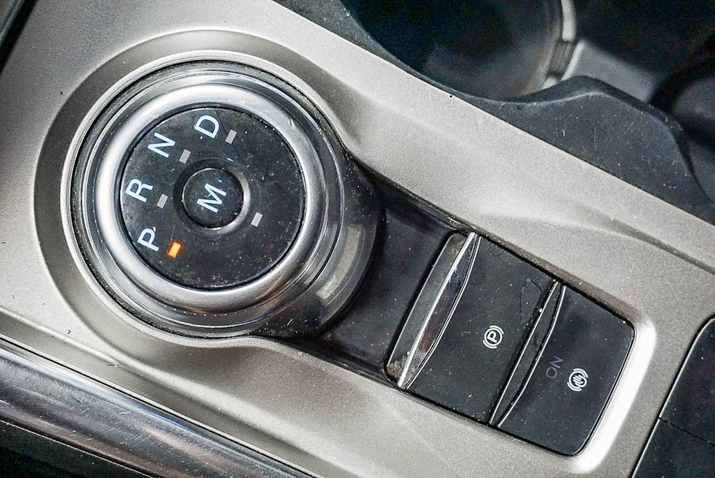 Thumbnail: 2020 Ford Explorer - 28