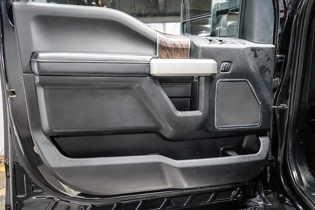 Thumbnail: 2019 Ford F-250 - 24