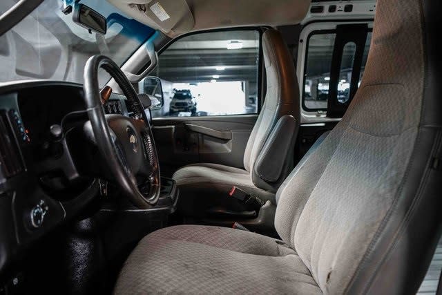 Thumbnail: 2020 Chevrolet Express - 10