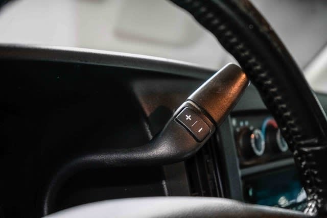 Thumbnail: 2020 Chevrolet Express - 22