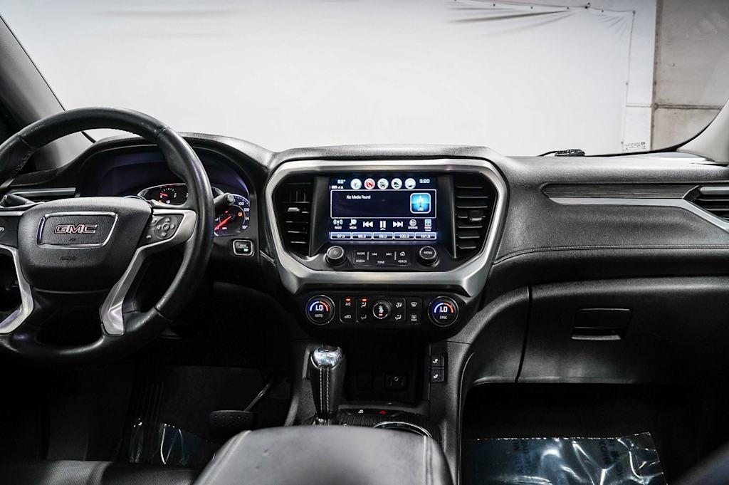 Thumbnail: 2017 GMC Acadia - 9