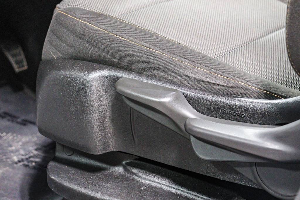 Thumbnail: 2020 Chevrolet Traverse - 27