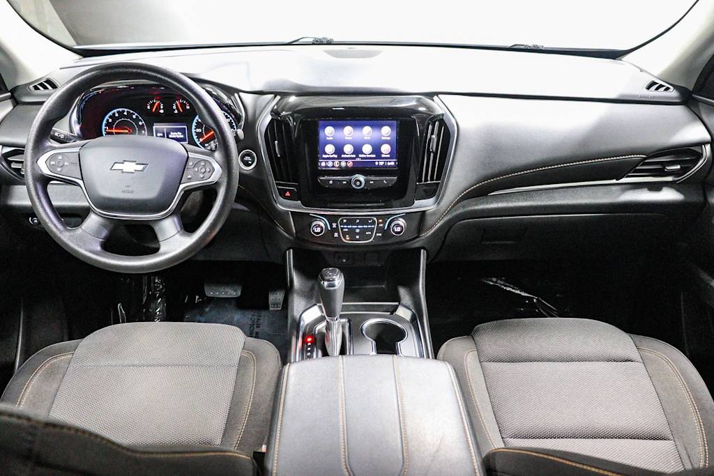 Thumbnail: 2020 Chevrolet Traverse - 2