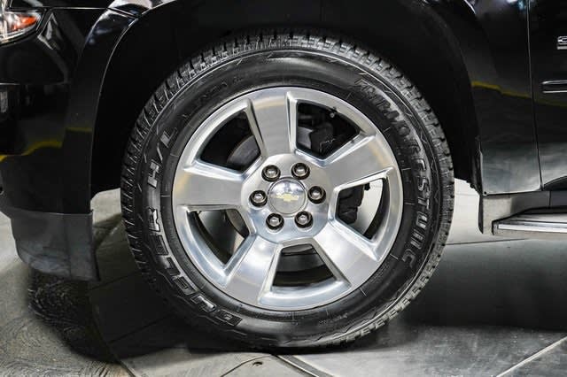 2015 Chevrolet Suburban 1500 LTZ 7