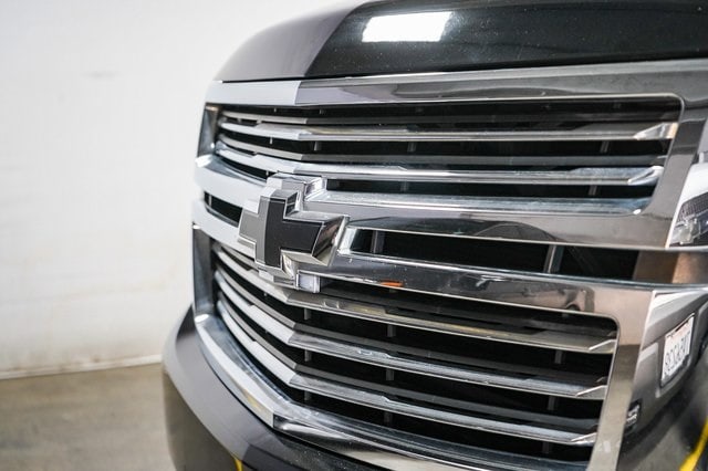 2015 Chevrolet Suburban 1500 LTZ 6