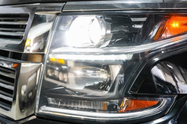 2015 Chevrolet Suburban 1500 LTZ 8