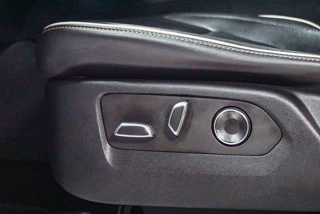 Thumbnail: 2021 Cadillac Escalade - 27