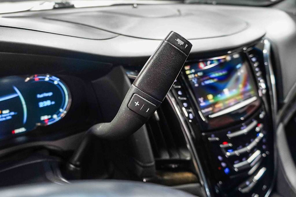 Thumbnail: 2018 Cadillac Escalade - 25