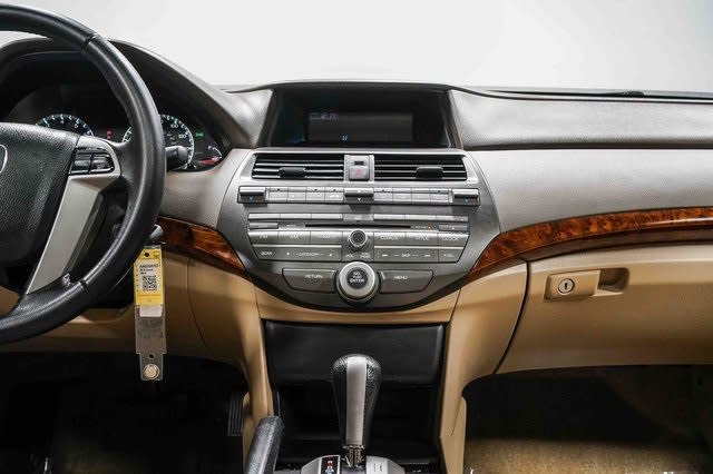Thumbnail: 2010 Honda Accord - 9