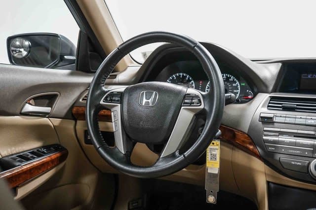 Thumbnail: 2010 Honda Accord - 13