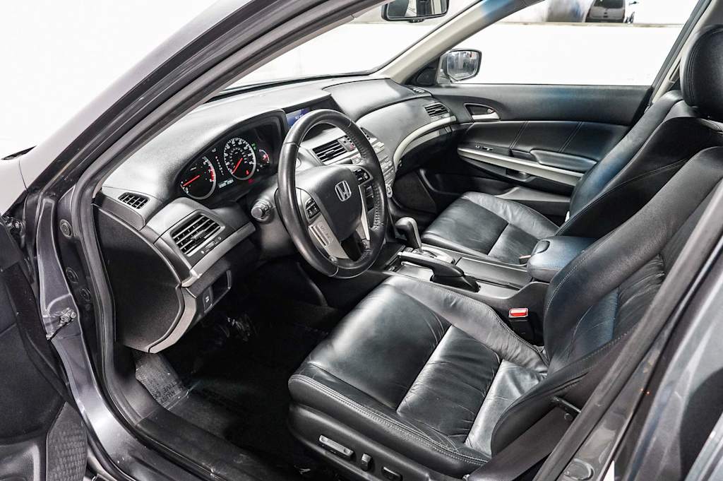 Thumbnail: 2010 Honda Accord - 24