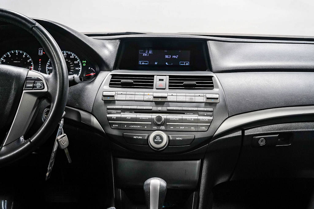 Thumbnail: 2010 Honda Accord - 9