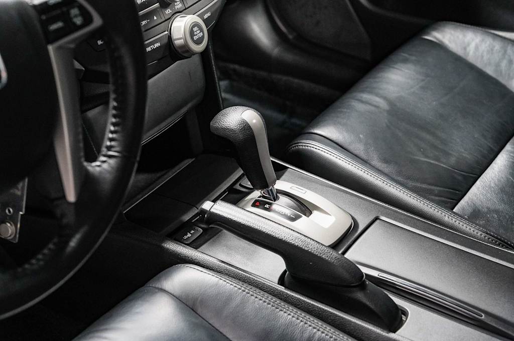 Thumbnail: 2010 Honda Accord - 16