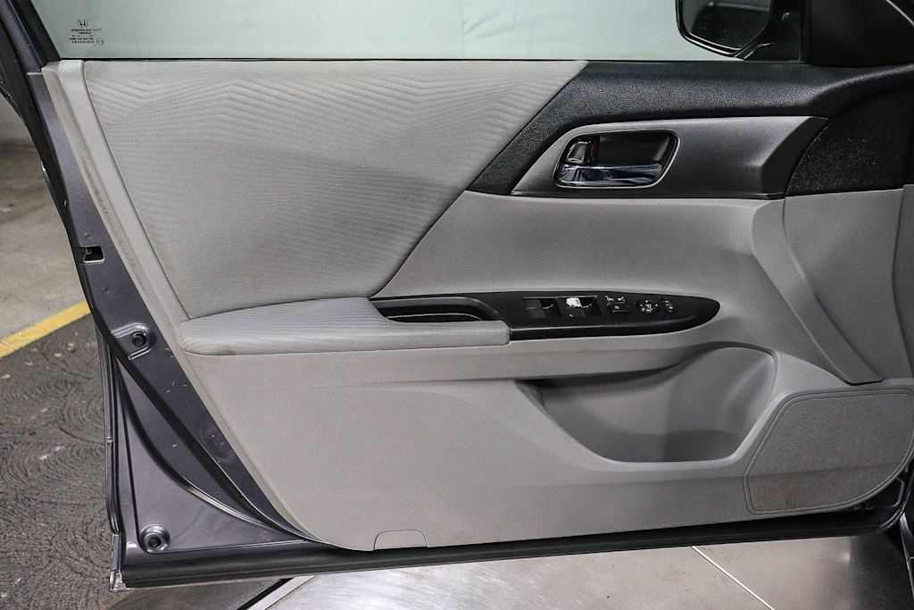 Thumbnail: 2014 Honda Accord - 26