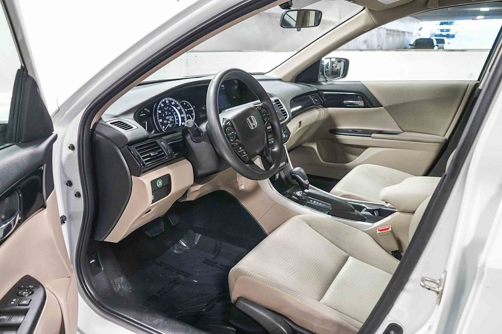 Thumbnail: 2017 Honda Accord - 13