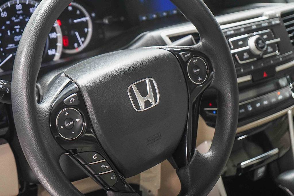Thumbnail: 2017 Honda Accord - 24