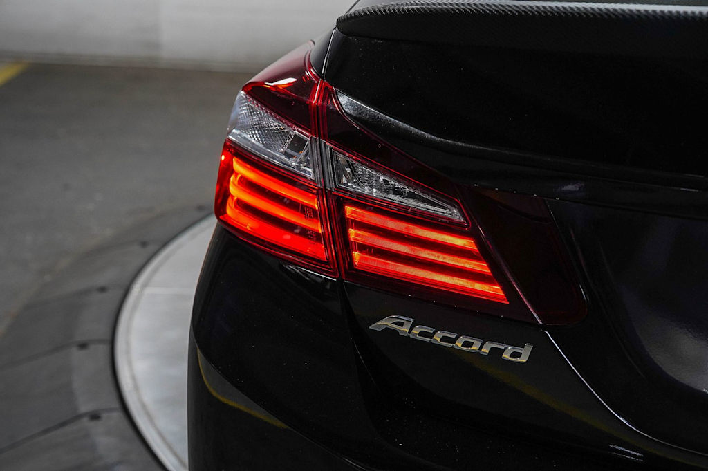 Thumbnail: 2017 Honda Accord - 22