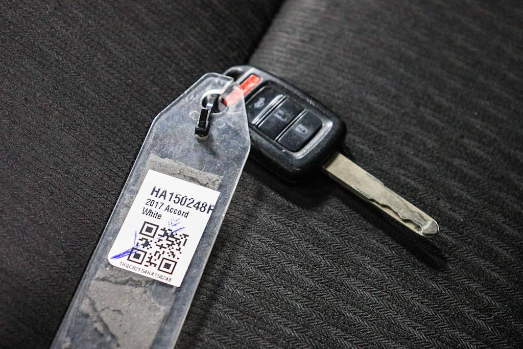 Thumbnail: 2017 Honda Accord - 19