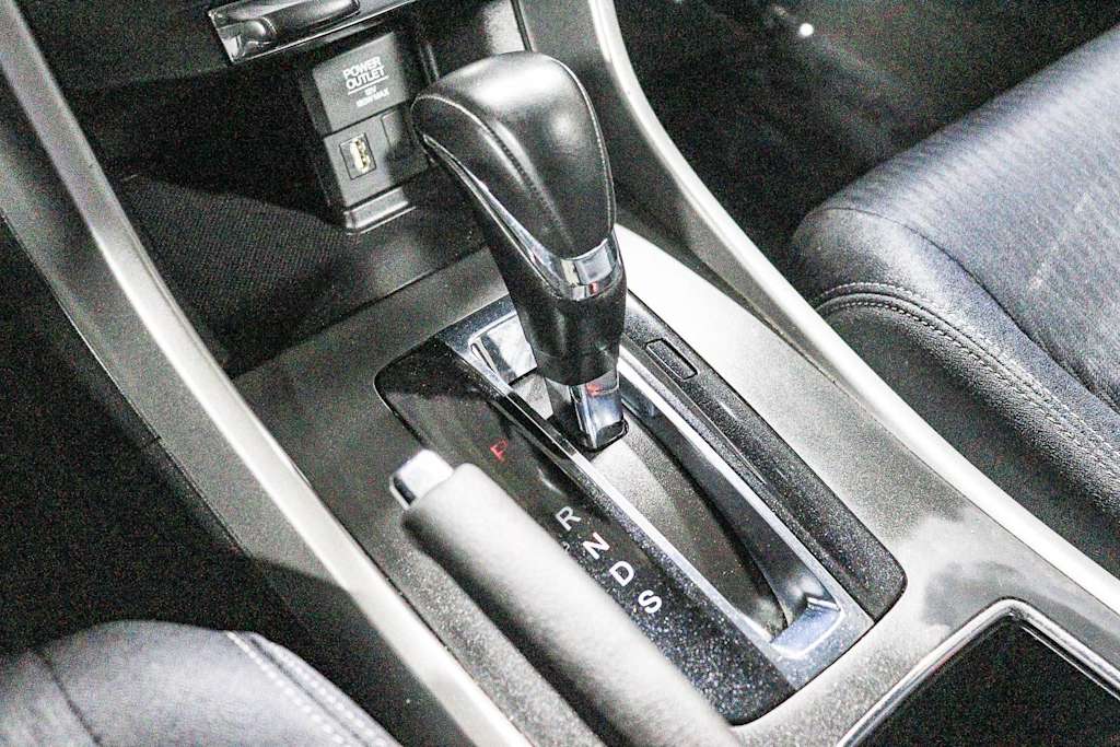 Thumbnail: 2013 Honda Accord - 14