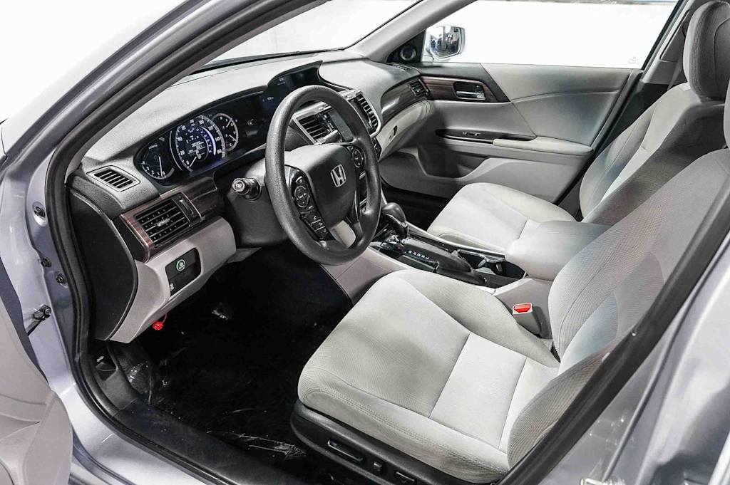 Thumbnail: 2017 Honda Accord - 9