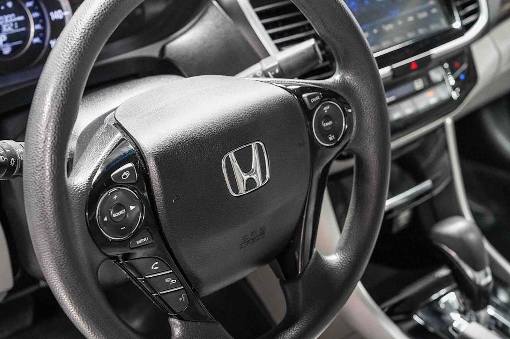 Thumbnail: 2017 Honda Accord - 12