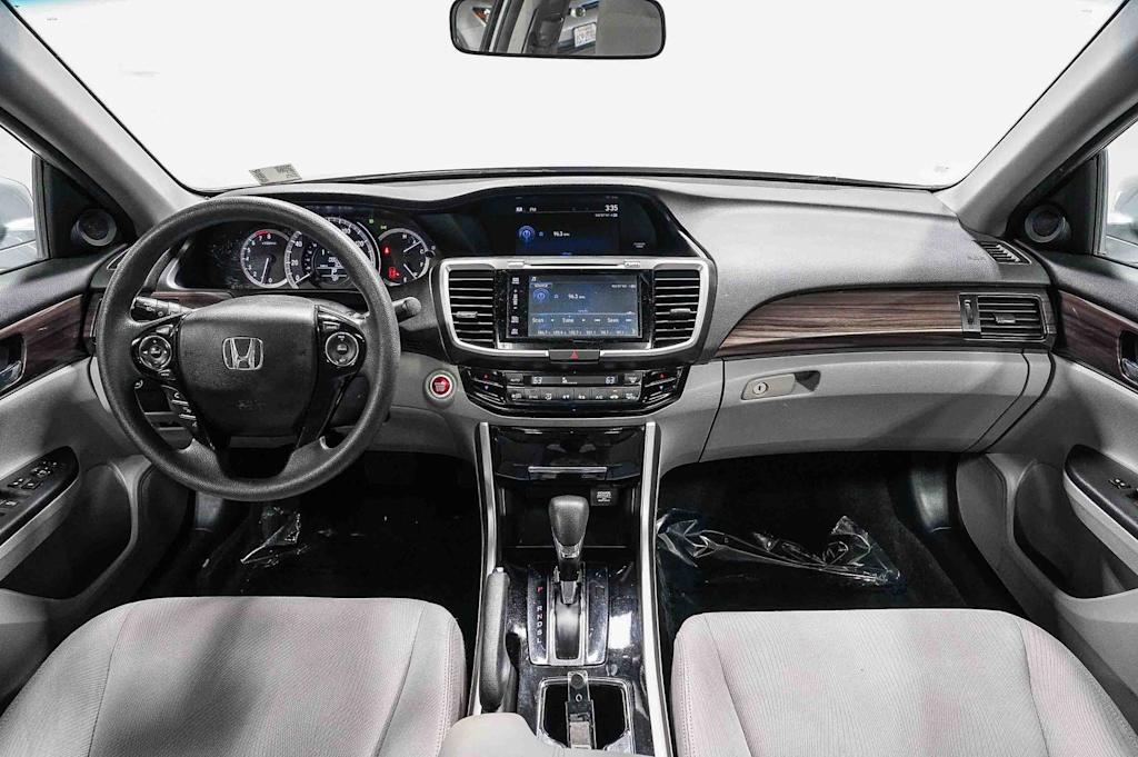 Thumbnail: 2017 Honda Accord - 2