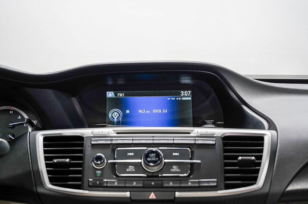 Thumbnail: 2013 Honda Accord - 23