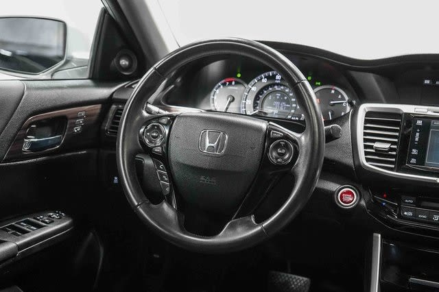 Thumbnail: 2017 Honda Accord - 11