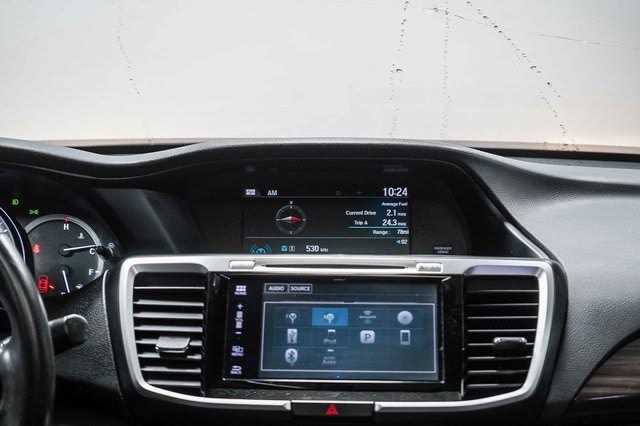 Thumbnail: 2017 Honda Accord - 12