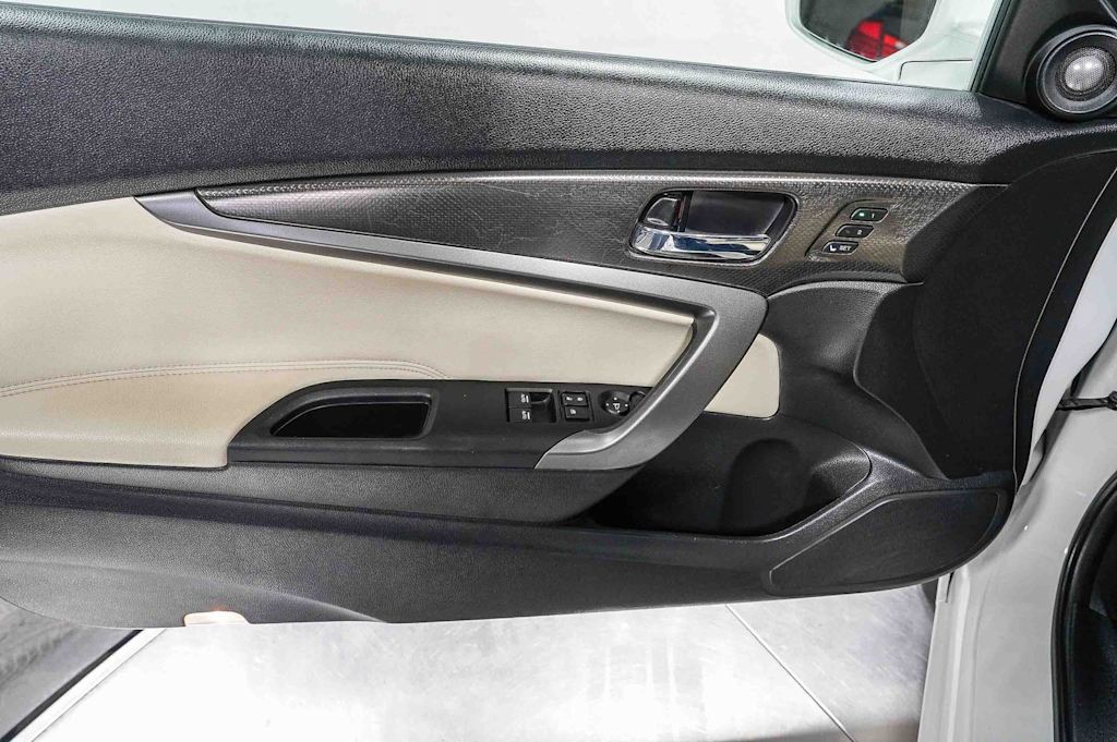 Thumbnail: 2017 Honda Accord - 24