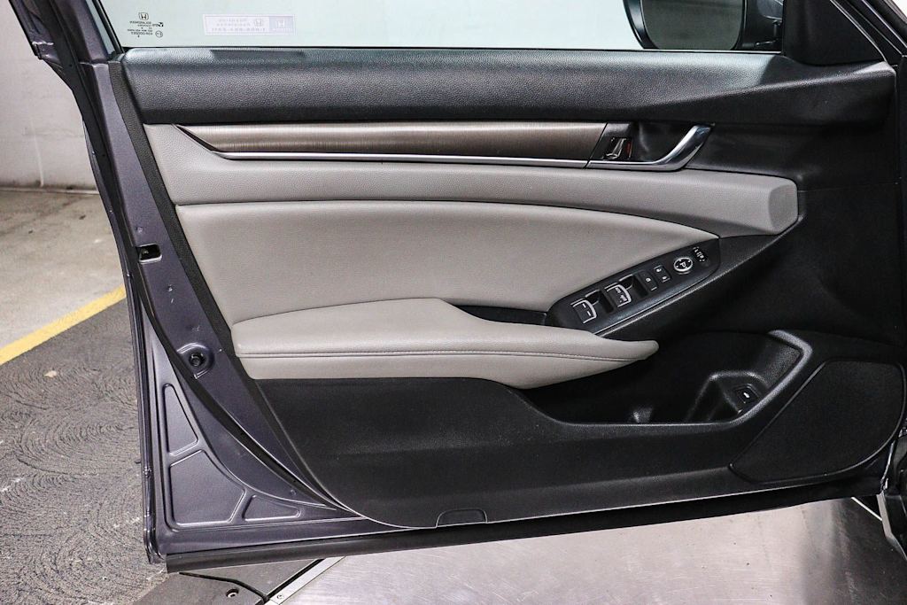 Thumbnail: 2019 Honda Accord - 26