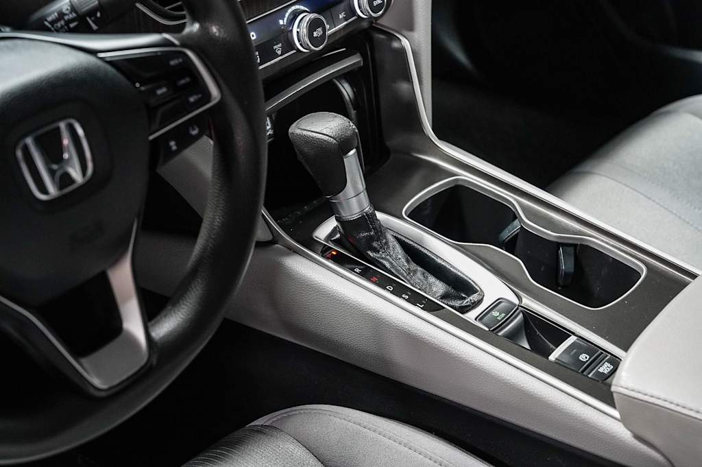 Thumbnail: 2018 Honda Accord - 15