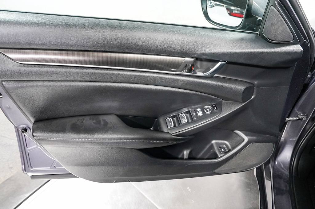 Thumbnail: 2019 Honda Accord - 26